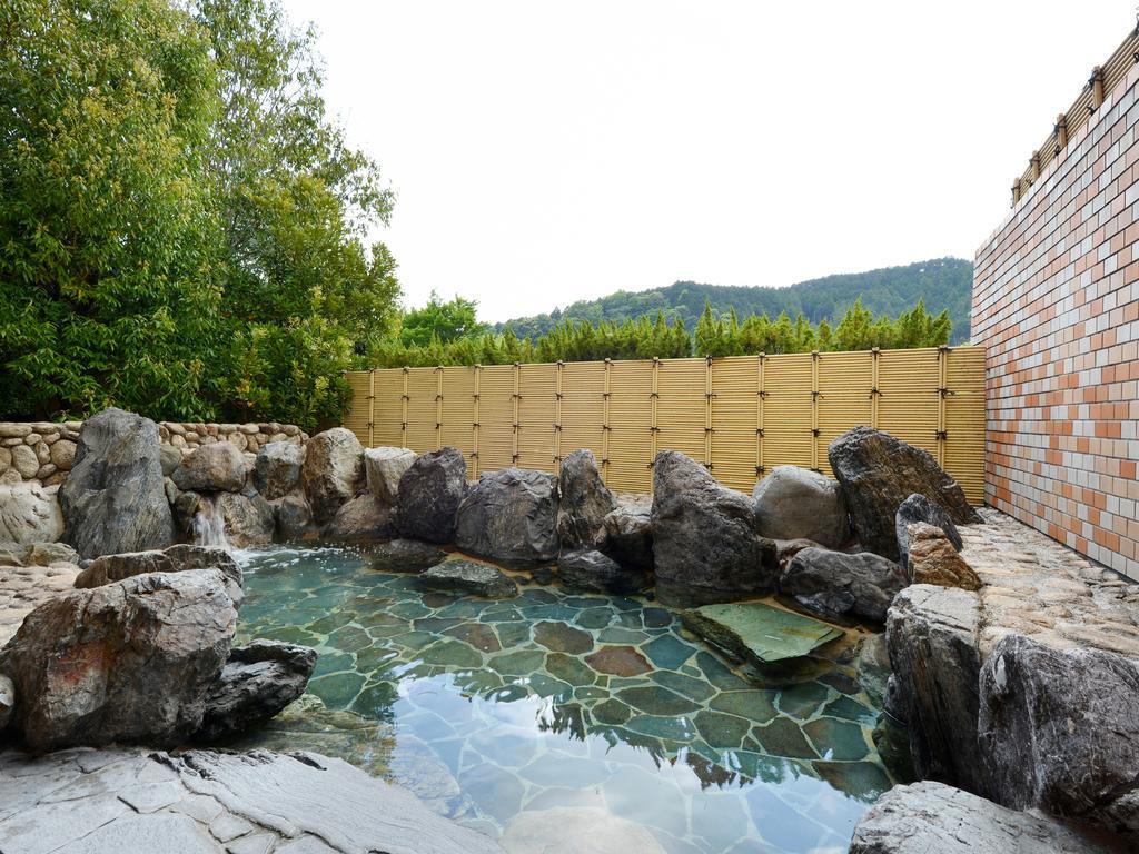 Hotel Wellness Suzukaji Komono Kültér fotó